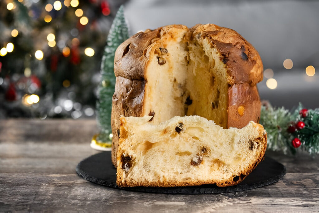 Pan dulce de Navidad casero con frutas y frutos secos