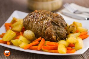 rosbif al horno con papas y zanahorias jugoso